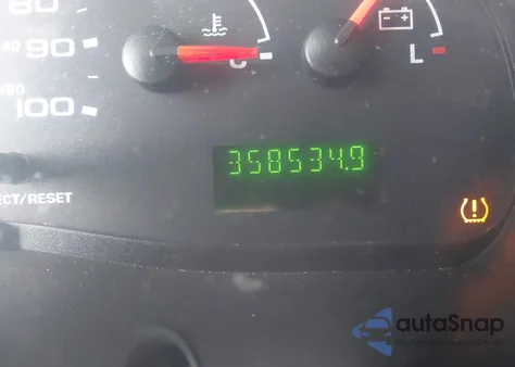 2008 Ford E-250 Commercial/Recreational z USA, uszkodzony, nr VIN 1FTNE24L38DA12204